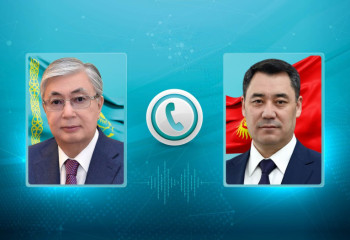 Мемлекет басшысы Садыр Жапаровты туған күнімен құттықтады