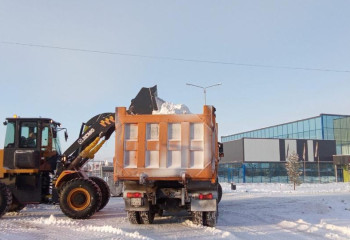 Около 900 грузовиков снега вывезли из Астаны за ночь