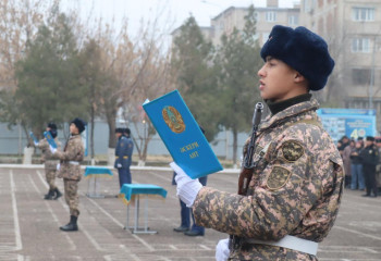 Встанут на защиту воздушных рубежей страны: в нескольких гарнизонах солдаты приняли присягу