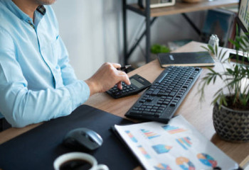 Жапонияда төрт күндік жұмыс аптасы енгізілмек