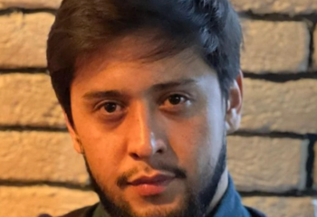 Алматыда төбелеске қатысып, 6 жылға сотталған актер бостандыққа шықты