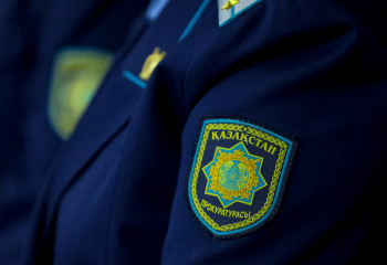 Контрабанда одежды вместо гранита: изъятый груз передан на социальные нужды