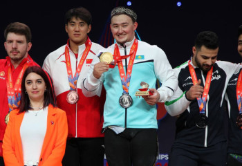 Нұрғиса Әділетұлы ауыр атлетикадан әлем чемпионы атанды