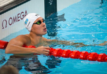 Казахстанский пловец побил рекорд страны на чемпионате мира в Венгрии