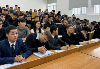 Астанада 300 мың адам қалалық диктантқа қатысты