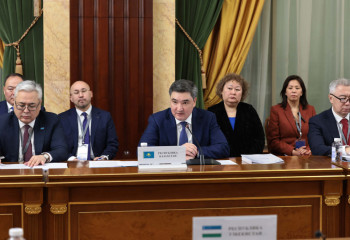 Премьер-министр обсудил модернизацию транспортных коридоров на саммите ЕАЭС