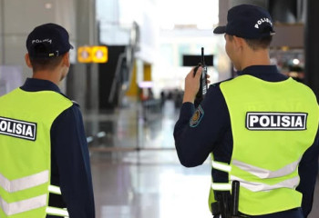 Әуежай мен вокзалдарда заң бұзған 1200-ден астам жауапқа тартылды