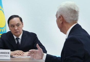 Ербол Карашукеев провел прием граждан