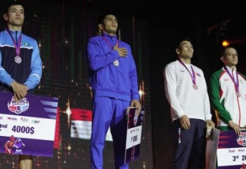 Казахстанский боксер Абылайхан Жусупов стал чемпионом Азии после скандального инцидента с укусом