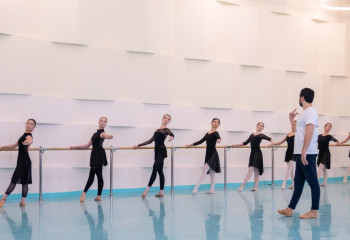 Хореография Академиясында Вадим Рзаевтың шеберлік сыныбы өтті