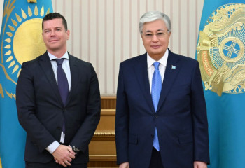 Тоқаев Халықаралық олимпиада комитетінің спорт директоры Кит МакКоннеллді қабылдады