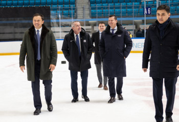 Головкин обсудил развитие олимпийского движения с МОК