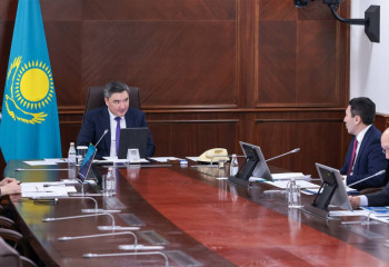 Олжас Бектенов «Самұрық-Қазына» қоры директорлар кеңесінің отырысын өткізді
