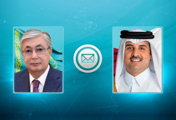 Kazakh President congratulates Emir of Qatar on National Day