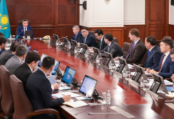 Олжас Бектенов Венчурлық инвестициялар қорын іске қосу мәселесін талқылады