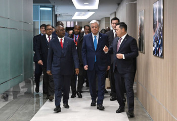 Президенты Казахстана и Гвинеи-Бисау посетили МФЦА