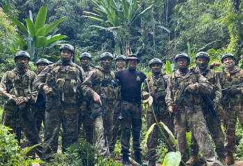 Қазақстандық десантшылар Үнді джунглиінде жаттығып жатыр