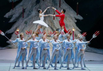 Дубайда «Астана Опера» спектаклін 12 мың көрермен тамашалады