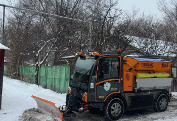 Алматыда қар күреуге мыңнан астам жұмысшы жұмылдырылды