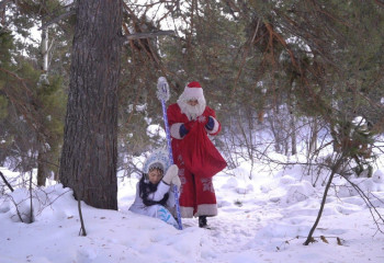 В ВКО спасатели пришли на помощь заблудившимся Дед Морозу и Снегурочке
