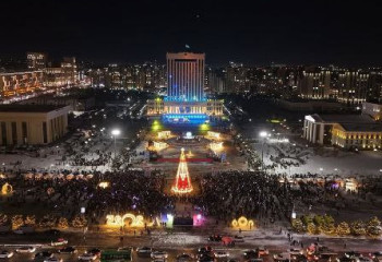 Шымкентте жаңа жылдық шыршадағы өрт санаулы минутта сөндірілді