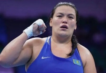 Казахстанская чемпионка мира по боксу одержала победу нокаутом