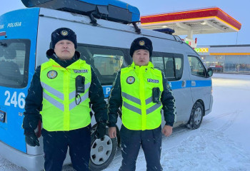 Жизнь годовалой девочки спасена полицейскими в Уральске