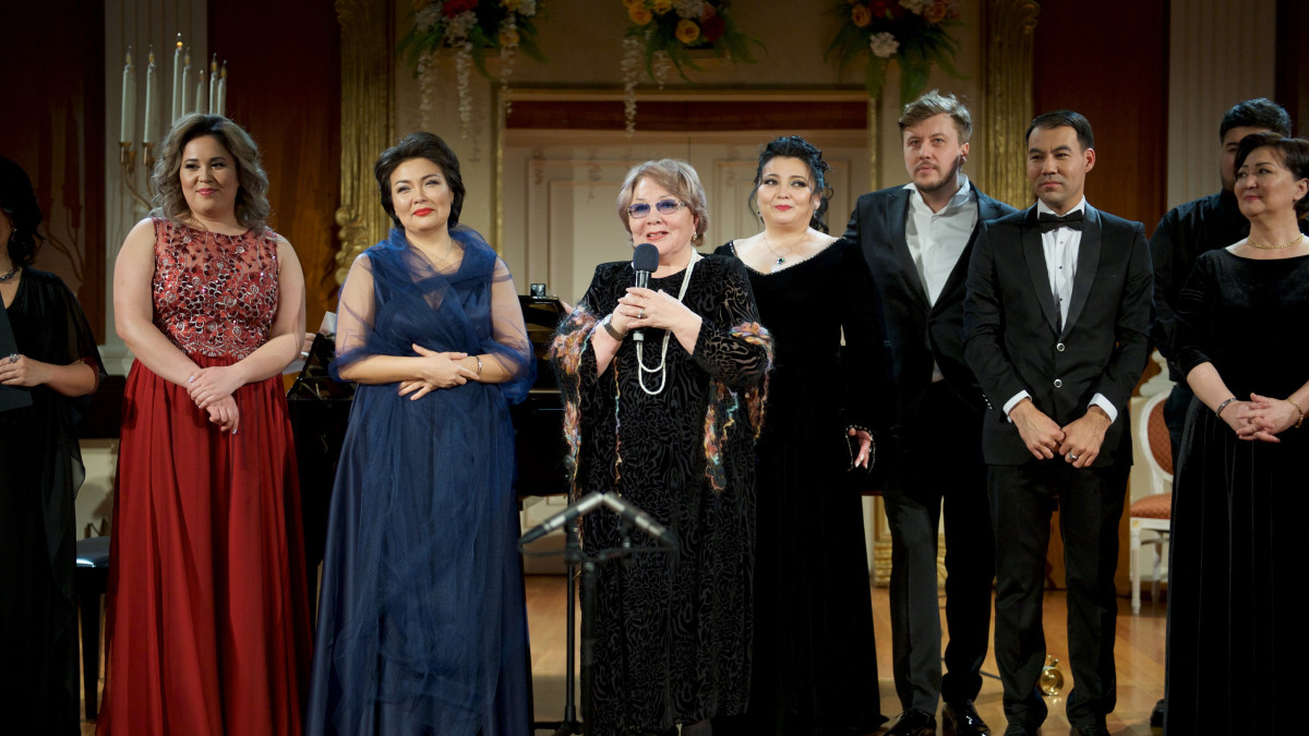  astanaopera.kz 