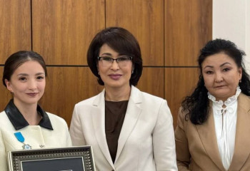 Қостанайлық дәрігер боранда босанған әйел мен нәрестенің өмірін сақтап қалды