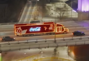 В Семее впервые стартовал праздничный караван Coca-Cola