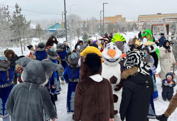 Елордадағы Көктал-2 тұрғын алабында жаңа жылға арналған мерекелік концерт өтті