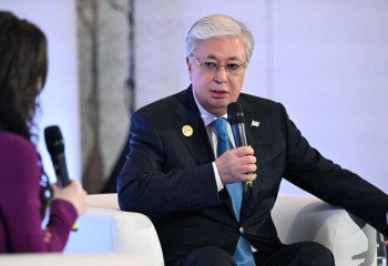 State grants awarded to outstanding artists of Kazakhstan