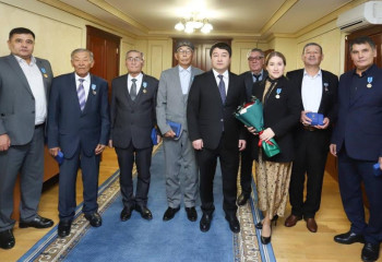 Госнаграды вручили энергетикам и работникам сельского хозяйства Мангистау