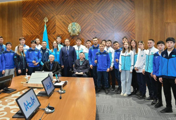 Абай облысында үздік спортшылар марапатталды