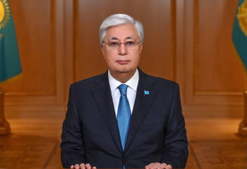 Глава государства поздравил казахстанцев с Новым годом
