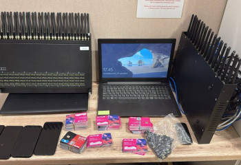 Алматыда екі ер адамнан 190 sim-карта құрылғылары тәркіленді