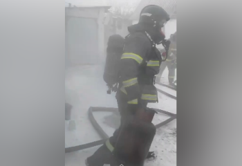 Три газовых баллона вынесли из пожара в Костанайской области