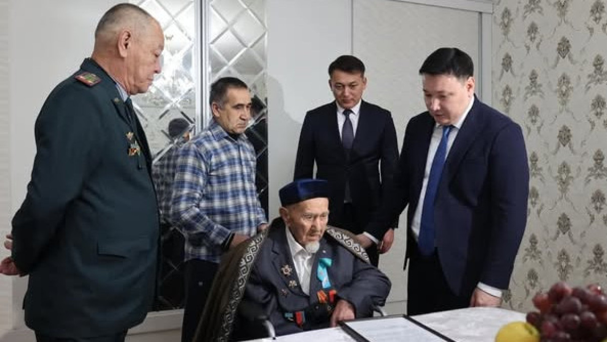  Сауран ауданы әкімдігі 