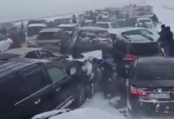 Массовая авария произошла на трассе Астана - Бурабай