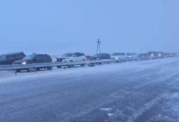 МВД Казахстана призывает водителей к осторожности в условиях непогоды