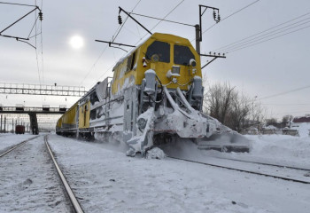 При любых условиях: железная дорога продолжает свою работу даже при сильной непогоде
