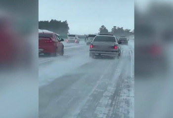 Опасное поведение водителя на трассе зафиксировал на видео другой автолюбитель