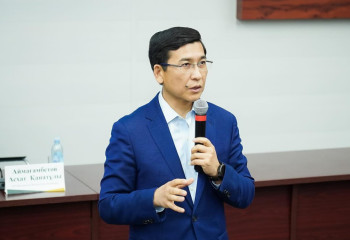 «Алаңдаушылық тудырып отыр». Аймағамбетов жекеменшік мектептер мәселесін көтерді