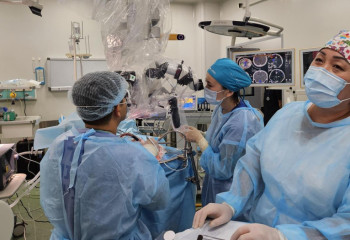 Алматинские нейрохирурги спасли жизнь 9-летнему ребенку с опухолью мозга