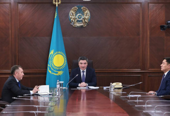 Олжас Бектенов представил нового министра юстиции Казахстана