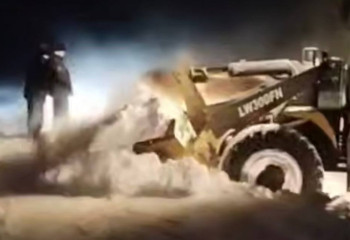 ТЖМ құтқарушылары Солтүстік Қазақстанда қар құрсауында қалған жүргізушіні құтқарды