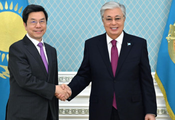 Тоқаев жасанды интеллект саласындағы сарапшы Ли Кай-Фуды қабылдады