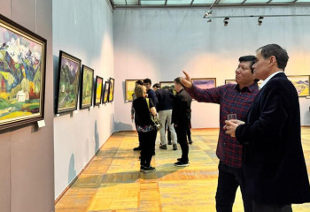 Алматыда «Тұран таулары» халықаралық симпозиум-пленэр көрмесі ашылды