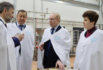 Депутаттар қостанайлық кәсіпкерлермен тауардың шығу тегі туралы жаңа заң жобасын талқылады