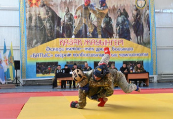 Қоян-қолтық ұрыстан өткен чемпионатқа 100-ге жуық әскери қызметші қатысты